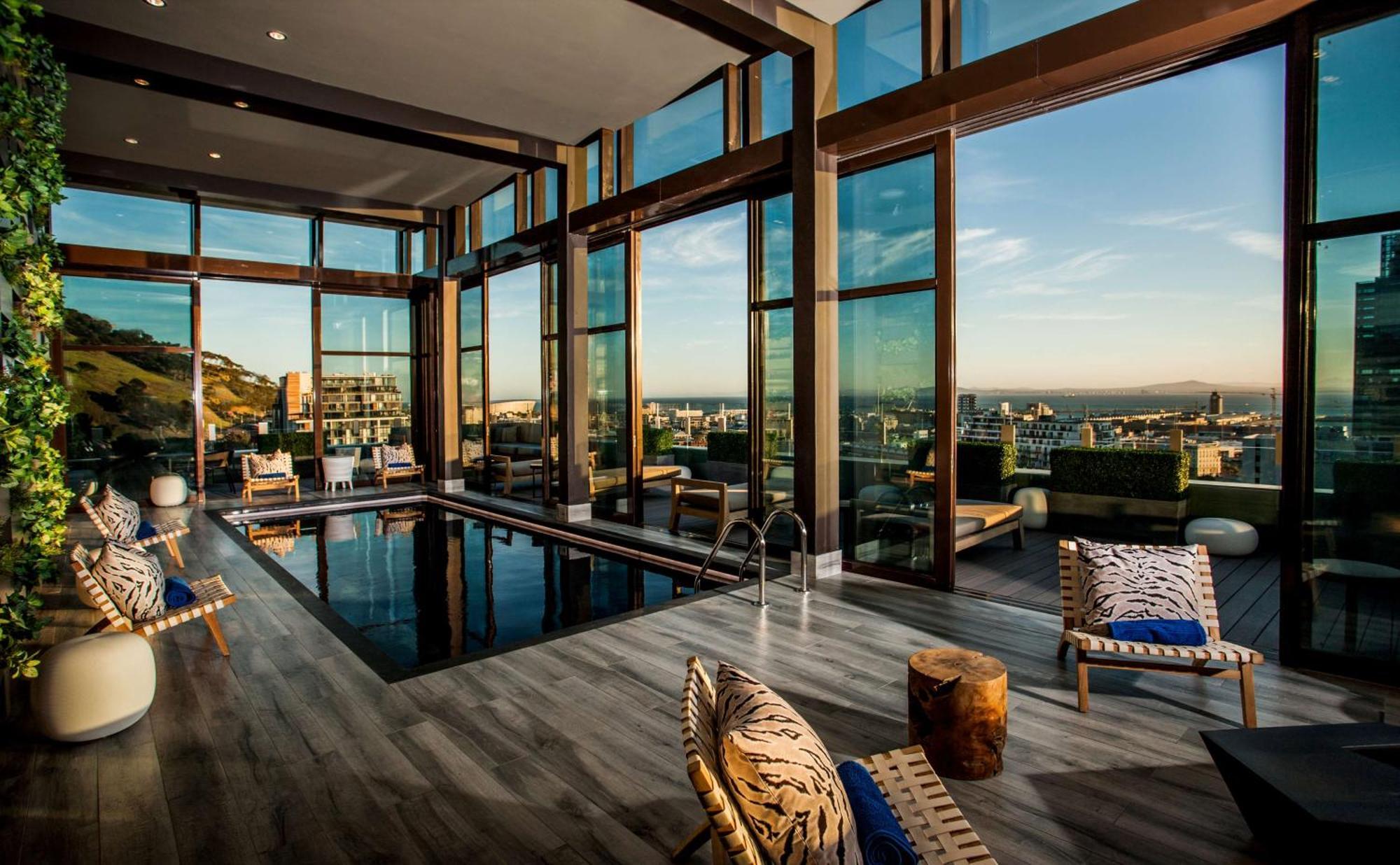 Hotel Sunsquare Bowl 4*